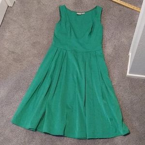 Eshakti green dress, pockets